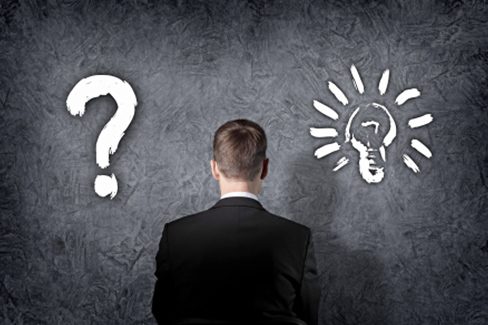 1_dude_vor_tafel (1)