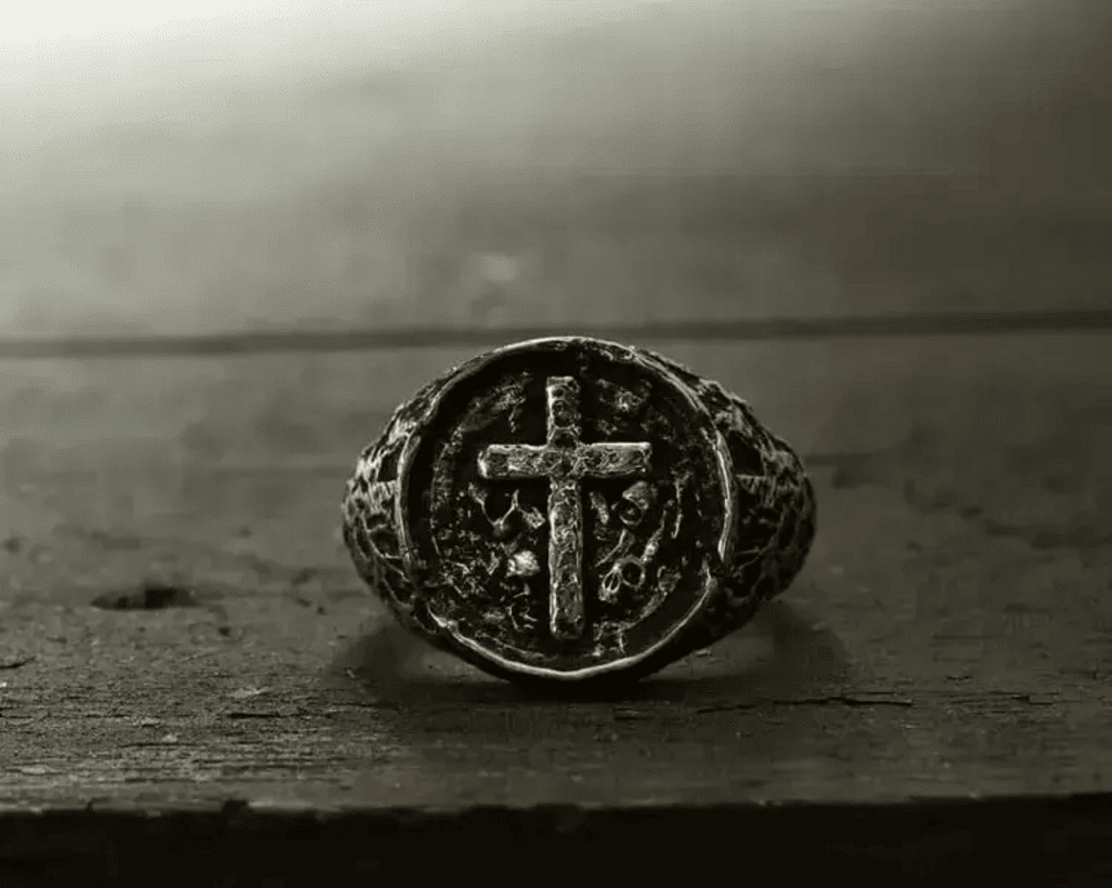 Markanter Ring für Männer aus dem Atelier Schmaal