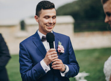 3 Tipps für eine lustige Bräutigam-Rede auf der Hochzeit