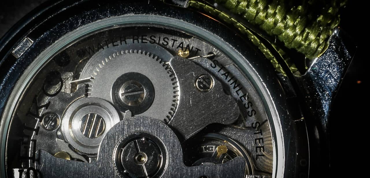 Uhrwerk einer Armbanduhr ohne Batterie