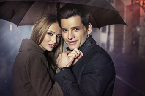 Zweisamkeit unterm Regenschirmrm