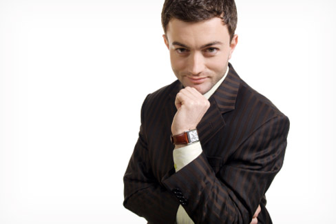 Die Armbanduhr und der Anzug